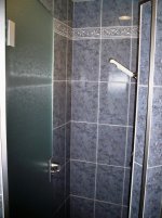 Dusche GVA 04.jpg