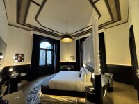 W Budapest Schlafzimmer 1.jpeg