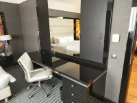 Suite 09.jpg