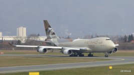 11 Etihad Airways Carge B747-400F.jpg