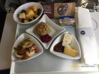 LH1127_BCN-FRA_Mittagessen.jpg