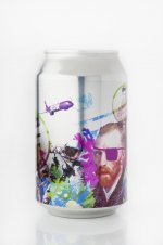 WOW Beer can © WOW air (1).jpg