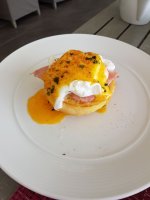 Egg_Benedict_NaiHarn_Phuket.jpg