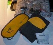 Condor Amenity Kit offen.jpg