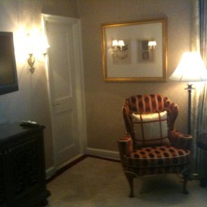 King size bed room