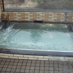 Schöne heiße Quelle im Hotel in Kawaguchi