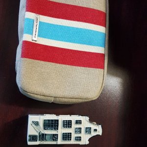 Delft House und Amenity Kit