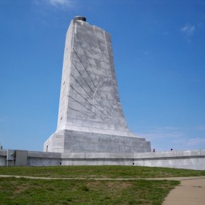 Monument1