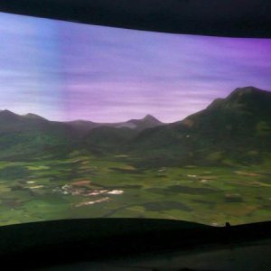 ILS 16 + visual Circling 34 SZG, das aboslute Highlight der Session der hohe Berg rechts ist der Untersberg sÃ¼lich von SZG