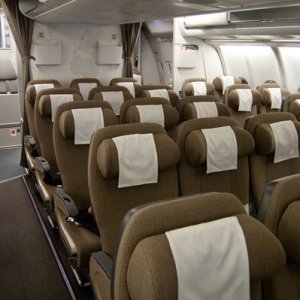 Economy Class - Hintere Sektion mit 2-3-2 Config