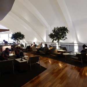 LAX Lounge2015021