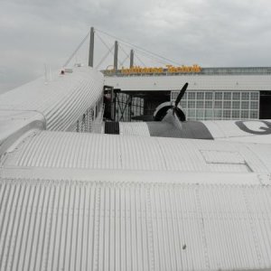 JU 52 08 2010 070