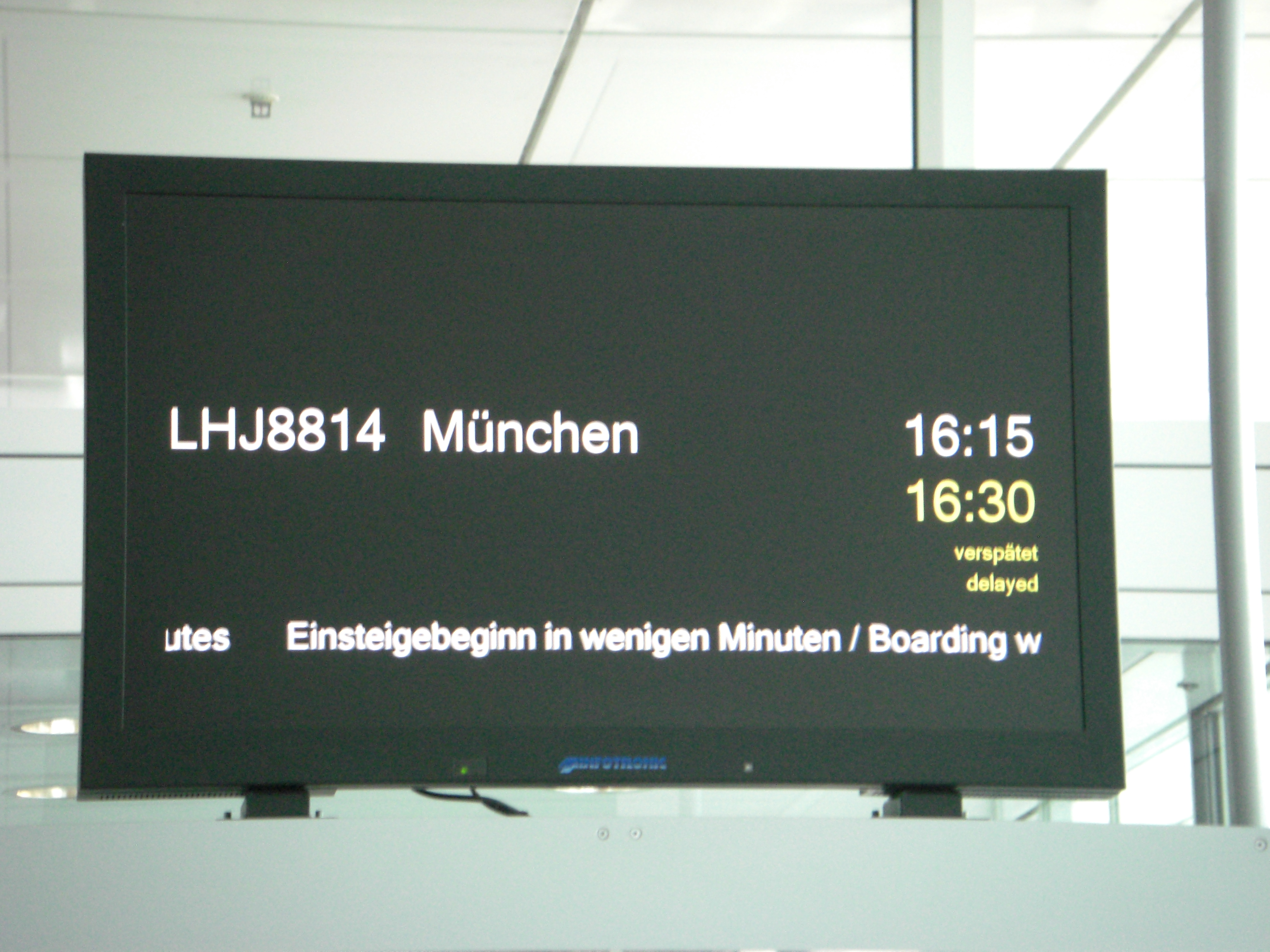 2010 08 05 LH JU 52 Event 014