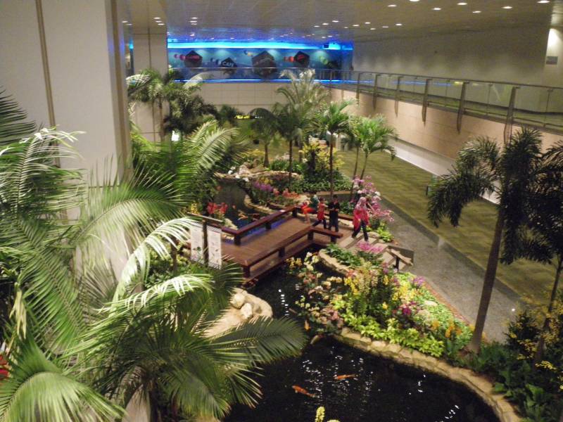 66  SIN Changi Airport
