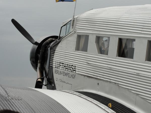 JU 52 08 2010 041