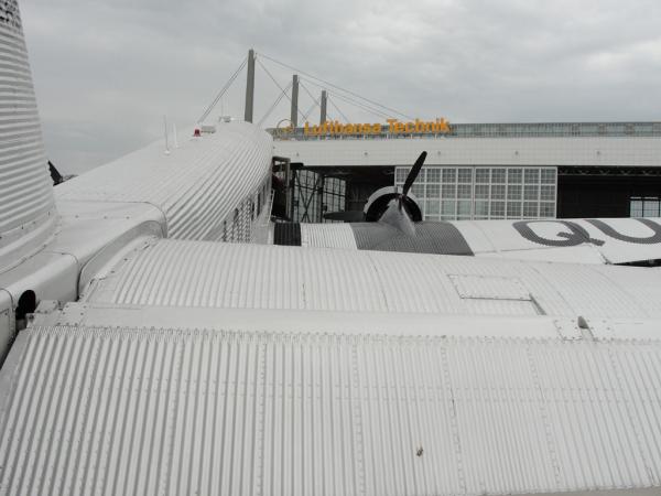 JU 52 08 2010 070