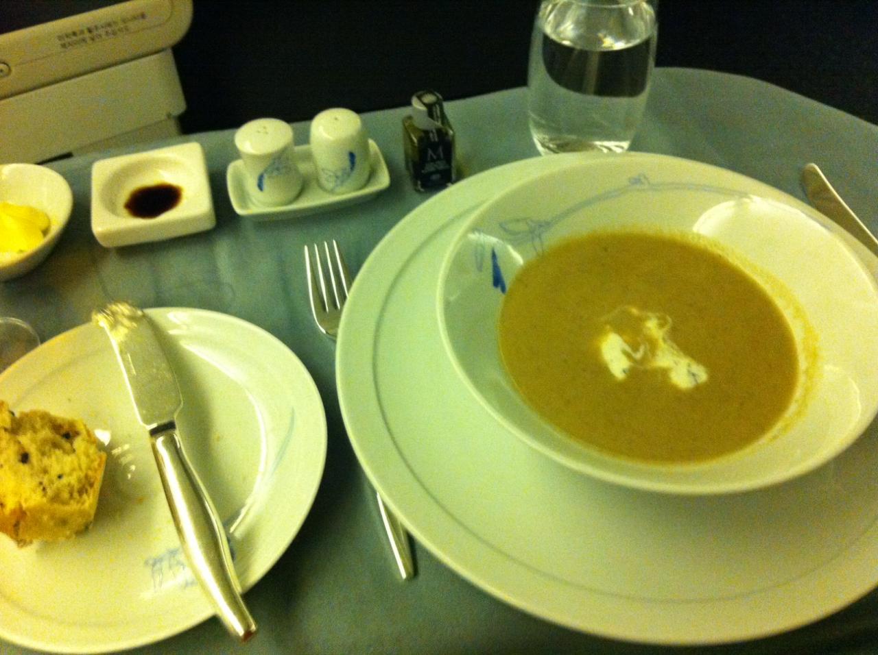 KE First Class (Langstrecke)