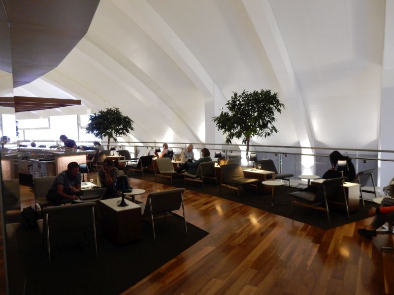 LAX Lounge2015021